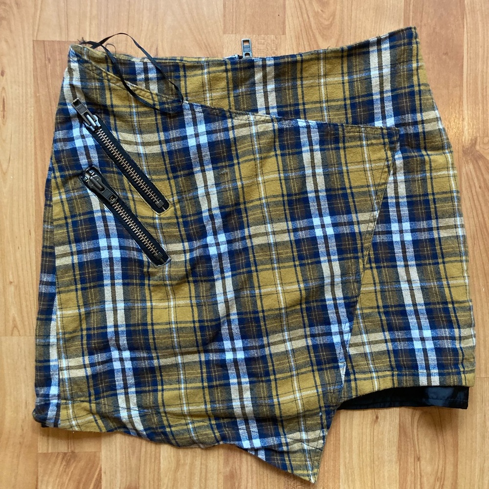 Plaid Grunge 00s Asymmetrical Mini Skirt